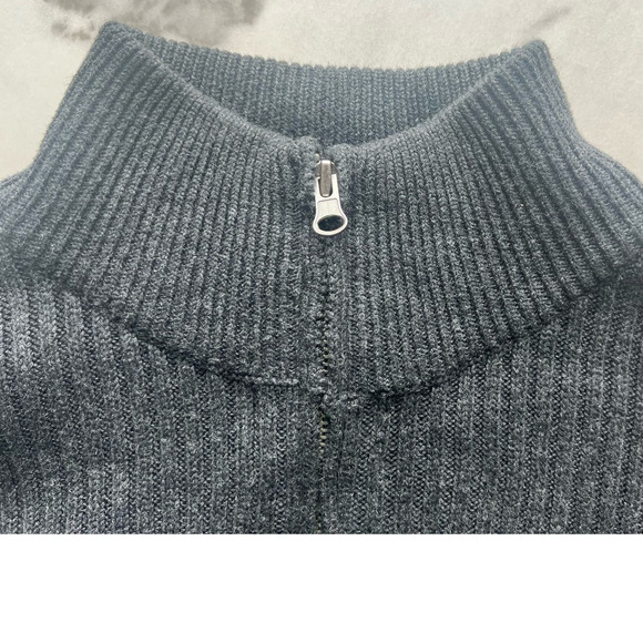 American Eagle Outfitter Full Zip Ribbed Cardigan, Gray, Arm Patches, size Large - Picture 2 of 10